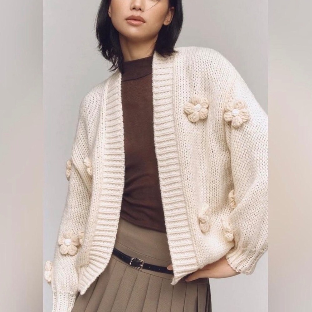 Anthropologie Maeve Susannah 3D Floral Cardigan‎ Sweater Cream Metallic - OS